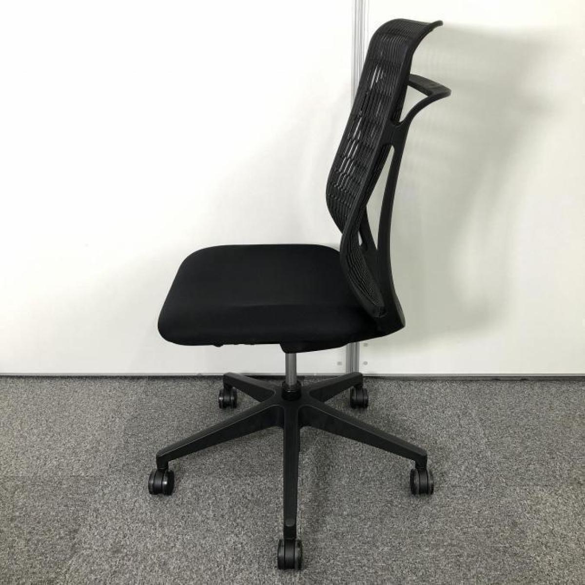 【未使用】内田洋行　ウチダ　AJチェア　ハイバック　肘なし　ブラック 中古】AJチェア ウチダ/UCHIDA 肘無ハイバックチェア 530891