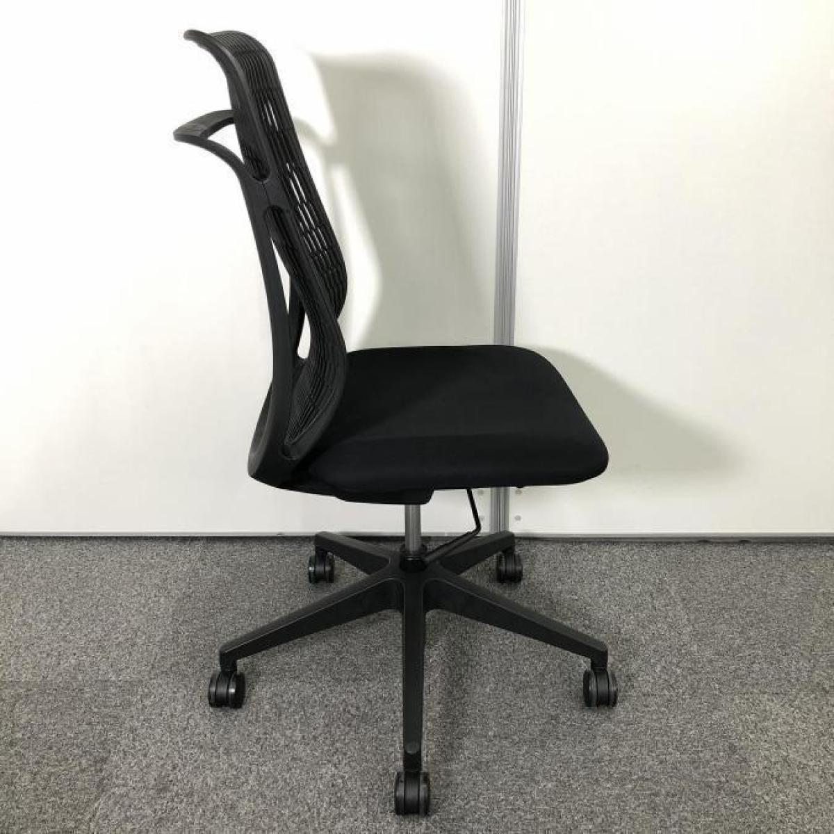 【未使用】内田洋行　ウチダ　AJチェア　ハイバック　肘なし　ブラック 中古】AJチェア ウチダ/UCHIDA 肘無ハイバックチェア 530891
