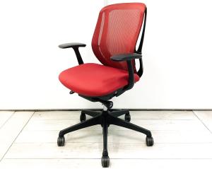 【関西倉庫在庫品】■オカムラ製　シルフィ（Sylphy）肘付ローバック　■背面メッシュ　■固定肘　■レッド　■ブラックフレーム　※現物ポリッシュ脚となります。