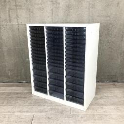 【書類・備品整理の必需品！】【珍しいクリトレが入荷！3列×浅型11段+深型5段】■オカムラ（okamura）　レクトラインシリーズ　クリスタルトレー　ローキャビネット　■3列16段（浅型11段・深型5段）■色：ホワイト