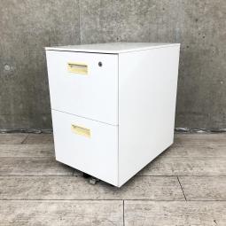 【関東倉庫在庫品】【基本的な仕様のワゴンです！】■江戸崎共栄製　ワゴン2段　■ホワイト■奥行き575㎜仕様【弊社使用欄：A00991653】【ECBMC】