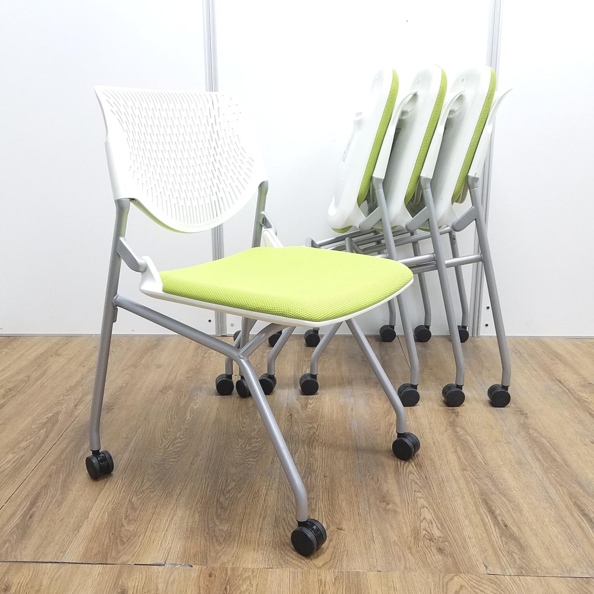 【4脚セット！！】オカムラ製　ルナシリーズ　ライムグリーン　ホワイトフレーム　軽快なデザインが人気　ネスティングチェア！！
                        ルナ
                                    中古
            