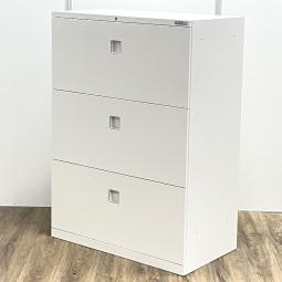 ★【レア】オカムラ製　レクトラインシリーズ　ホワイト　注意※W900/Ｄ500/H1250サイズ　オフィスの必需品！　大容量の3段キャビネット　3段ラテラル書庫！！