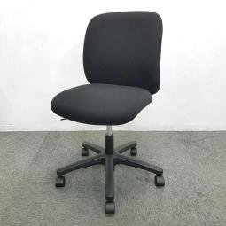 【在庫入替品】【限定1脚】【ロット商品】厚めのクッション！コンパクトな肘無チェア入荷！中古　オフィスチェア　OAチェア　イトーキ　ボニート【K】