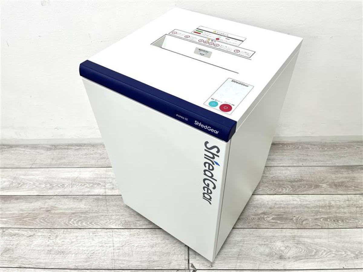 【定価約73万円】【最大細断枚数55枚機のパワーシュレッダー！】■サカエ/shohka55　■フラットスクエアカット　■最大細断枚数55枚/定格枚数28枚　■A3サイズ対応
                        shohka55s
                                    中古
            