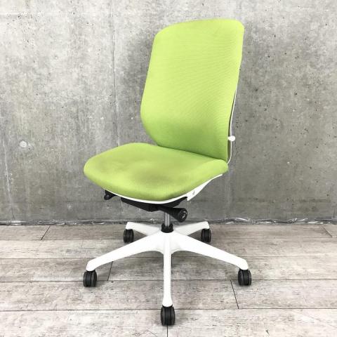 ビンテージ古家具◾️okamura 岡村製作所 キャスター付き シェルチェア 椅子 ビンテージ古家具◾️okamura 岡村製作所 キャスター付き シェル