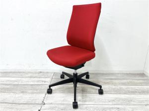 【定価7万円】【納得の座り心地！魔法のように売れ続けている定番のオフィスチェア！】■コクヨ（KOKUYO）　ウィザード3（wizard3）　肘無　ハイバック　■ランバー付　■カーマイン（レッド）×ブラックシェル