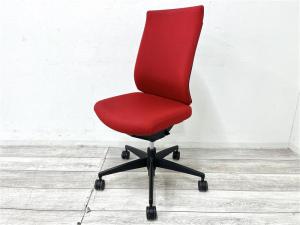 【定価7万円】【納得の座り心地！魔法のように売れ続けている定番のオフィスチェア！】■コクヨ（KOKUYO）　ウィザード3（wizard3）　肘無　ハイバック　■ランバー付　■カーマイン（レッド）×ブラックシェル