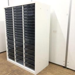 【書類整理の必需品！クリスタルトレイ入荷！】■オカムラ（okamura）　レクトライン　クリスタルトレー　ローキャビネット　■3列×浅型12段・深型6段　■ホワイト　※天板無し