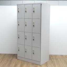 ★【訳あり品：取っ手日焼け・サビあり】イトーキ製　グレー　W900/D515/H1790サイズ　3列×4段収納　シリンダー　省スペースで多人数分収納できます！　12人用ロッカー！！※訳あり商品のため、保障対象外品になります。