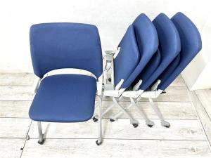 【セット商品】【定価約20万円】【折り畳み収納可能なネスティングチェア4脚セット】■内田洋行/FM-350C　■ネスティングチェア　■ブルー※セット商品の為配送料要相談