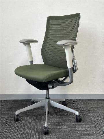 【中古】コーラルメッシュ  オカムラ（okamura） 肘付ハイバックチェア
