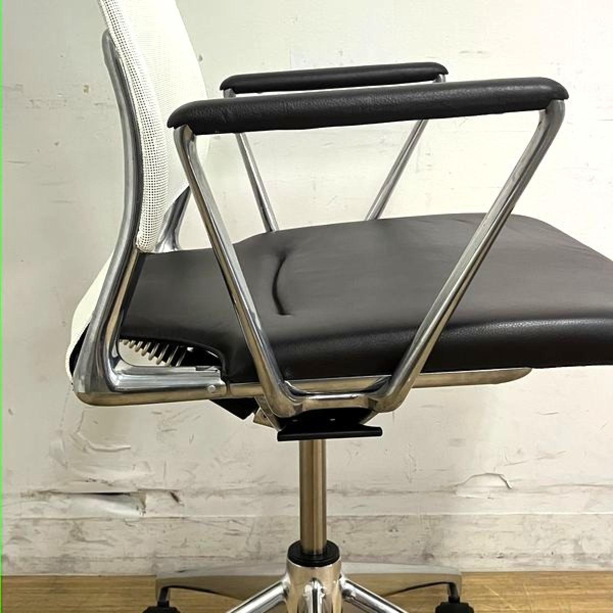 中古】メダチェア vitra/ヴィトラ 肘付ハイバックチェア 531988