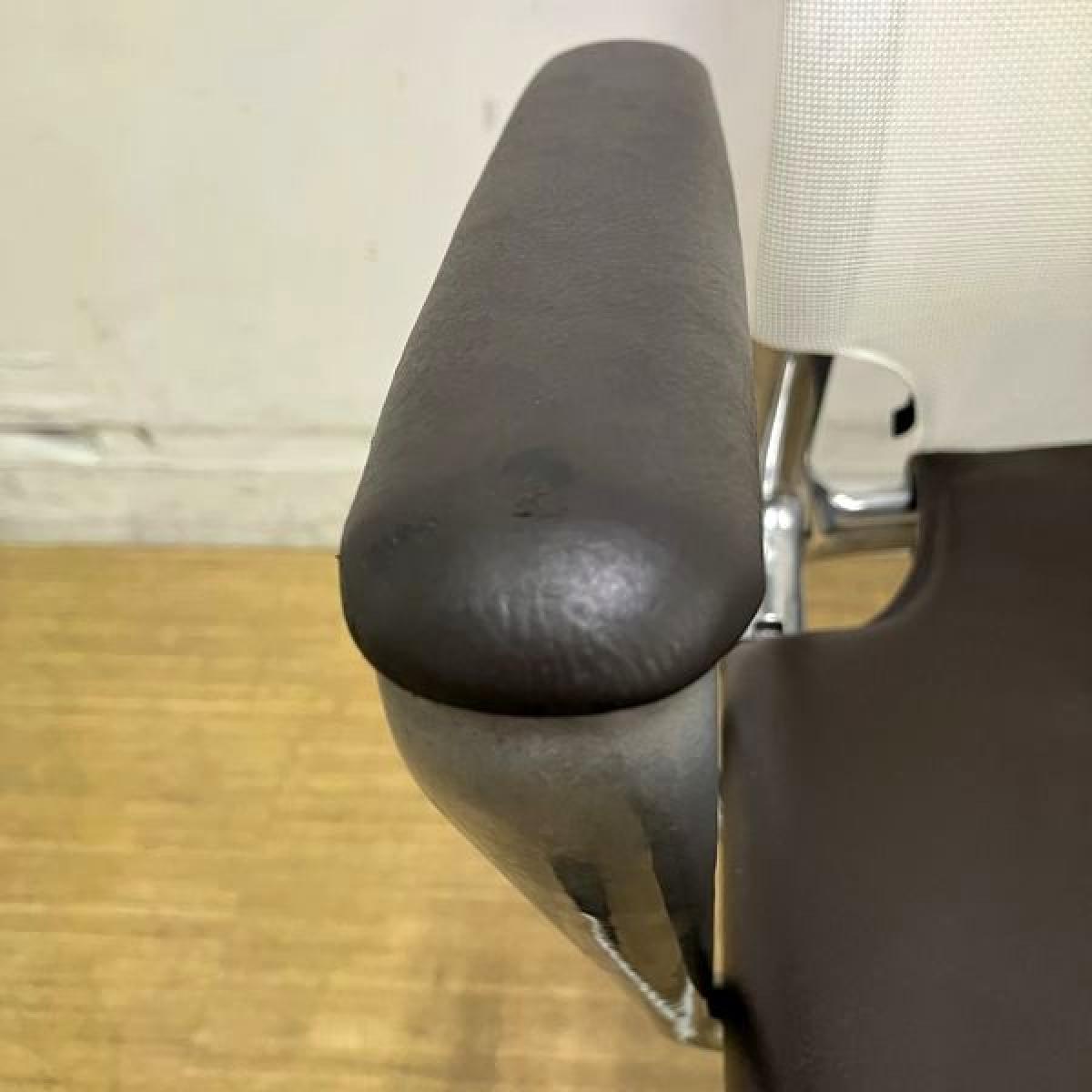 中古】メダチェア vitra/ヴィトラ 肘付ハイバックチェア 531988