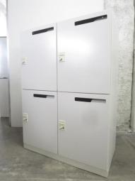 【在庫入替セール品】【フレキシブルな働き方に対応！鍵の持ち歩き要らずで便利に使える！】■コクヨ製　4人用パーソナルロッカー　ダイヤル錠タイプ　メールボックス付【KOKUYO　EDIA】【弊社使用欄：A01004312】