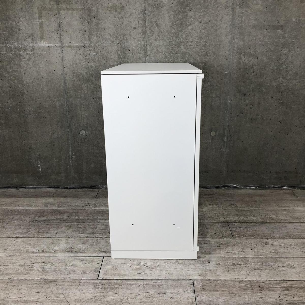 OKAMURA オカムラ キャビネット レクトライン 書庫 ホワイト 両開き 中古】レクトライン オカムラ/okamura ローキャビネット／両開き