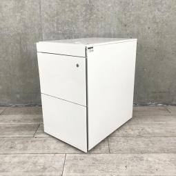【関東倉庫在庫品】【スタイリッシュなデザインのワゴン！】■イトーキ製　インステート　ワゴン3段　■ホワイト【弊社使用欄：A00991831】【ECBMC】