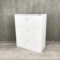 【オフィス書類をスッキリ整理！高品質で使いやすい3段引き出しキャビネット！】■オカムラ（okamura）製　SAデュオライン　3段ラテラル書庫　ローキャビネット　■色：ホワイト　■シリンダー錠　※仕切り板無し【IB】