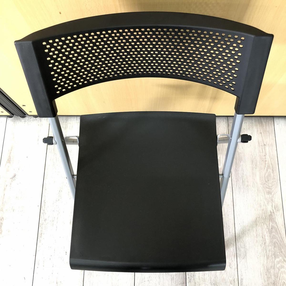 【ワカメ】椅子 Amazon.co.jp: おり釣具 ヘラブナの段差クッション ワカサギ座椅