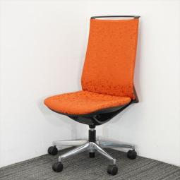 【外部倉庫在庫品】■オカムラ(okamura)製　　モードクロスシリーズ　肘無ハイバック　■オレンジ(ドットパターン)　【T1】