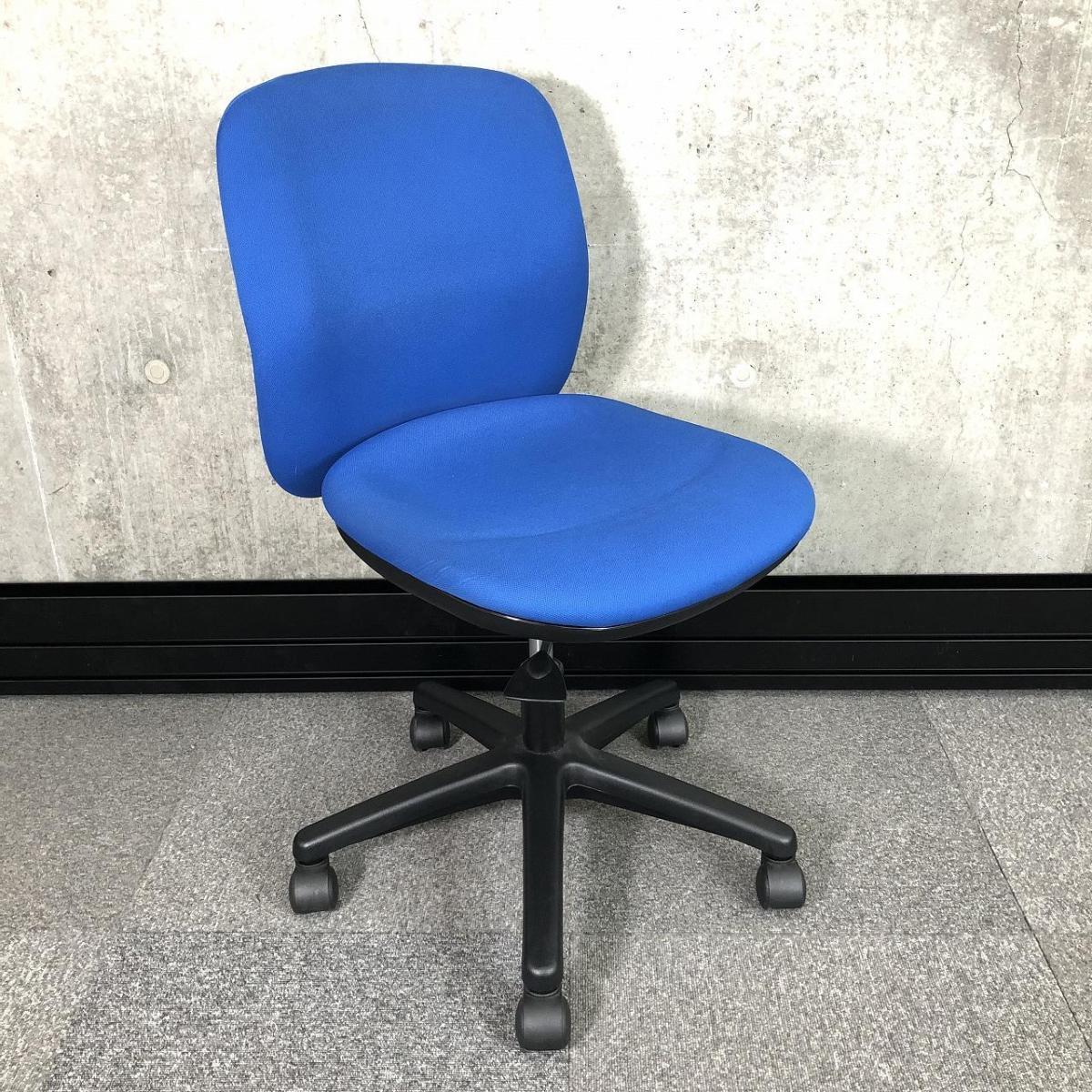 鋲打ちで重厚感のあるバタヴィアチェア　2脚セット 楽天市場】《2脚セット》ダイニングチェア Theory チェア