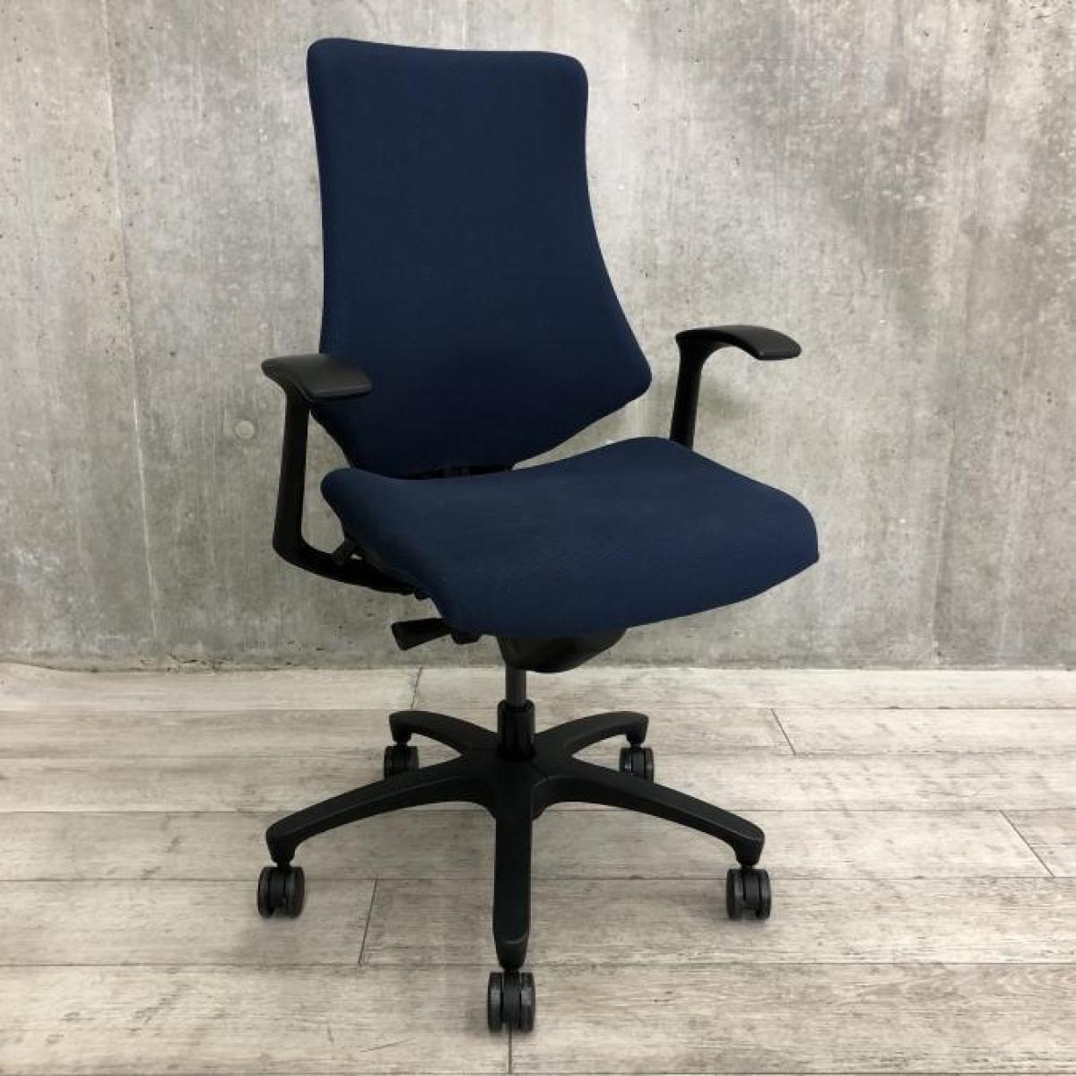 イトーキ/ITOKI   エフクロス KF-370JB 肘付ハイバックチェア 中古】エフクロス イトーキ/ITOKI 肘付ハイバックチェア 479308
