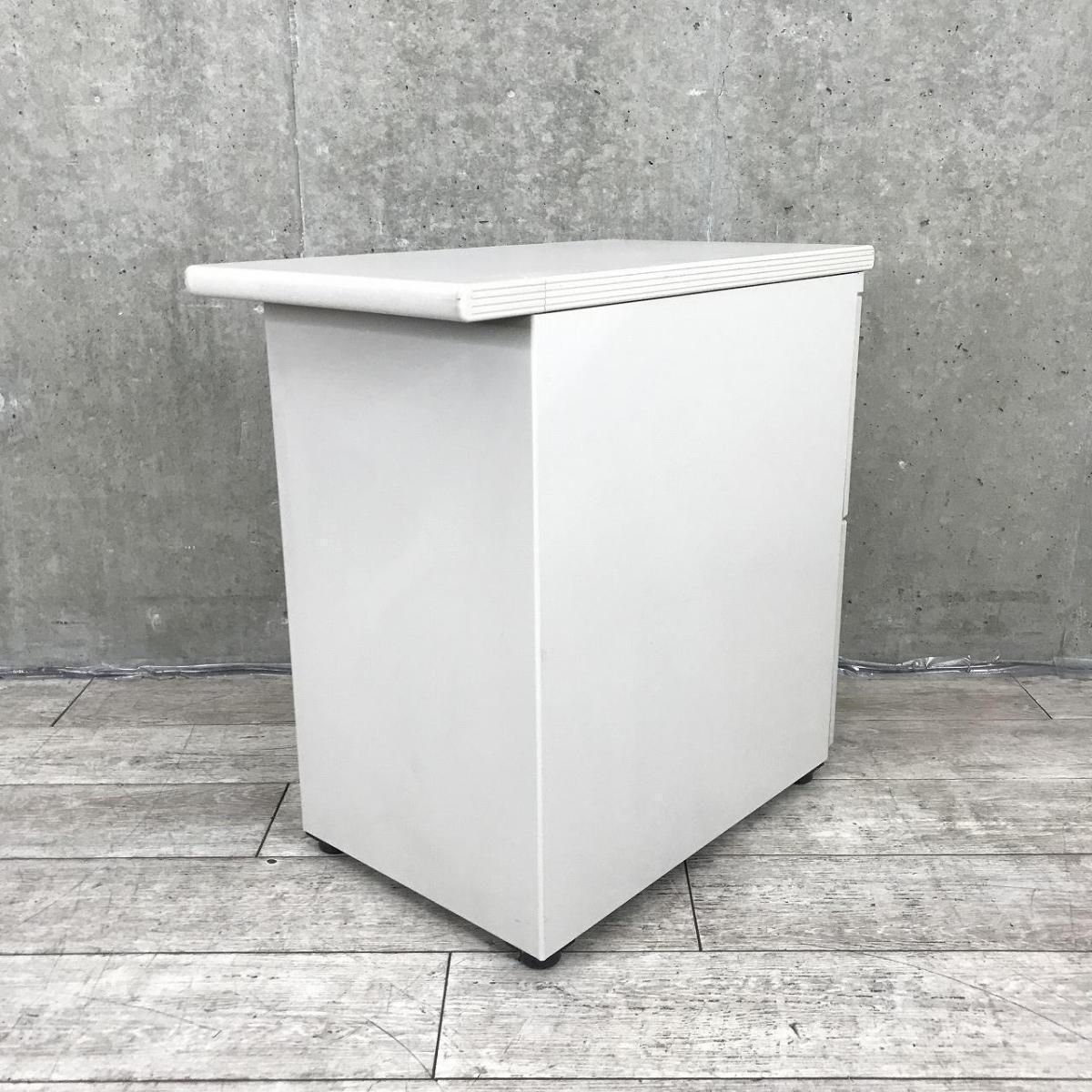 【こばQ】ITOKI イトーキ ②本棚 中古】CZシリーズ イトーキ/ITOKI 脇机2段 532850 - 中古