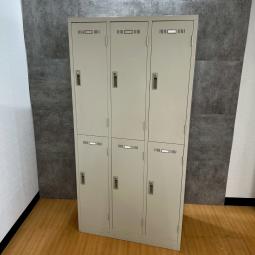 生興製の6人用更衣ロッカー【SLK/シリンダー仕様】が入荷しました！　＊福岡市拠点の「オフィスバスターズ福岡南店」は、福岡はもちろん、岡山・広島エリアにも対応しています。中古オフィス家具・チェア・デスク・複合機など一式手配可能。各地に特化した在庫とワンストップ対応で、起業・移転・レイアウト変更にしっかり対応し、岡山・広島でも安心の選択肢をご提供します。＊