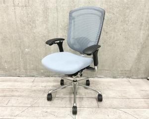 【人間工学に基づいた快適な座り心地を実現！ハイグレードメッシュチェア！】■オカムラ（okamura）　コンテッサ（Contessa）　肘付き　ハイバック　背面メッシュ　■可動肘　■ライトブルー　■ランバーサポート 【弊社使用欄：A90100591】
