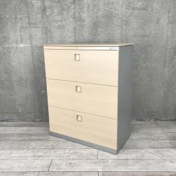 【珍しいカラーリング！高品質で使いやすい人気の3段引き出し式書庫！】■オカムラ（okamura）製　レクトラインシリーズ　3段ラテラル書庫　ローキャビネット　■本体：シルバー　天板：ナチュラル木目調　■シリンダー錠