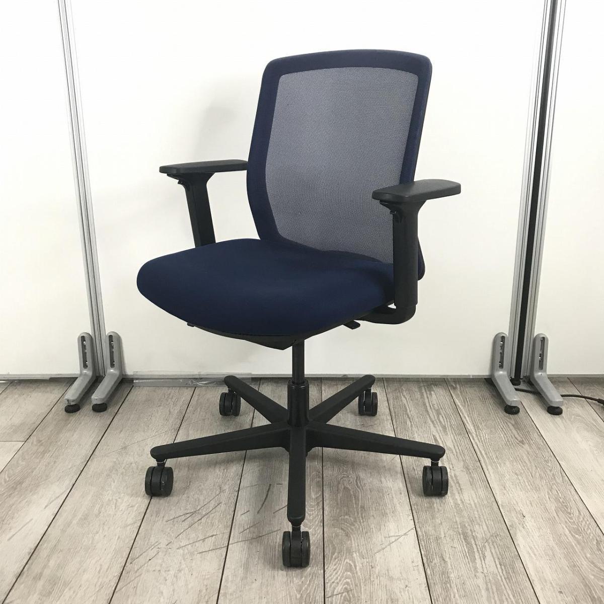 【背面メッシュのローコストチェア！】■ウチダ（UCHIDA）製　カリッサ2（Carissa2）　肘付き　ローバック　背面メッシュ　■可動肘　■ブルー × ブラックシェル
                        カリッサ2
                                    中古
            