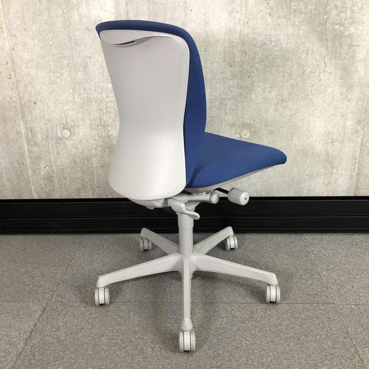 中古】スラート C331GR FSF3 オカムラ/okamura 肘無ローバック