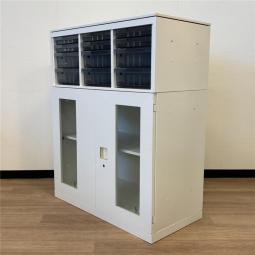 【超希少品が緊急入荷！】■ガラス両開き　■クリスタルトレイ　■オシャレ天板付き　■オカムラ　■レクトライン　■両開き　【2506】弊社使用欄【A01020509】