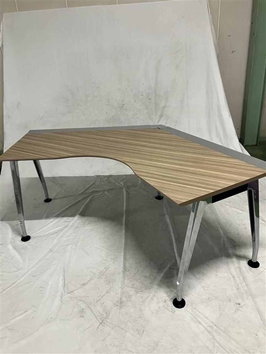 ブーメランデスク　コクヨ　SAIBI-TX　空間をシンプルに美しく彩る　天板カラー：グレインドミディアム　長辺1150　短辺610　
〈岐阜・愛知・三重・静岡・福井〉
                        サイビ
                                    中古
            