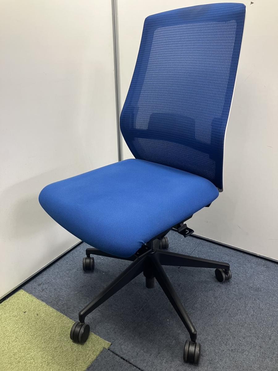 【高いデザイン性と性能を！ワンランク上の座り心地を！】■ウチダ(UCHIDA)製　エルフィチェア　肘無　ブルー　メッシュ　ハイバック
                        エルフィ
                                    中古
            