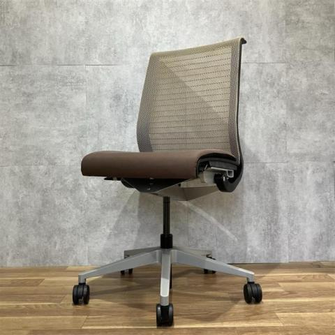 【中古】シンクチェア（2014年以前モデル）  Steelcase（スチールケース） 肘無ローバックチェア