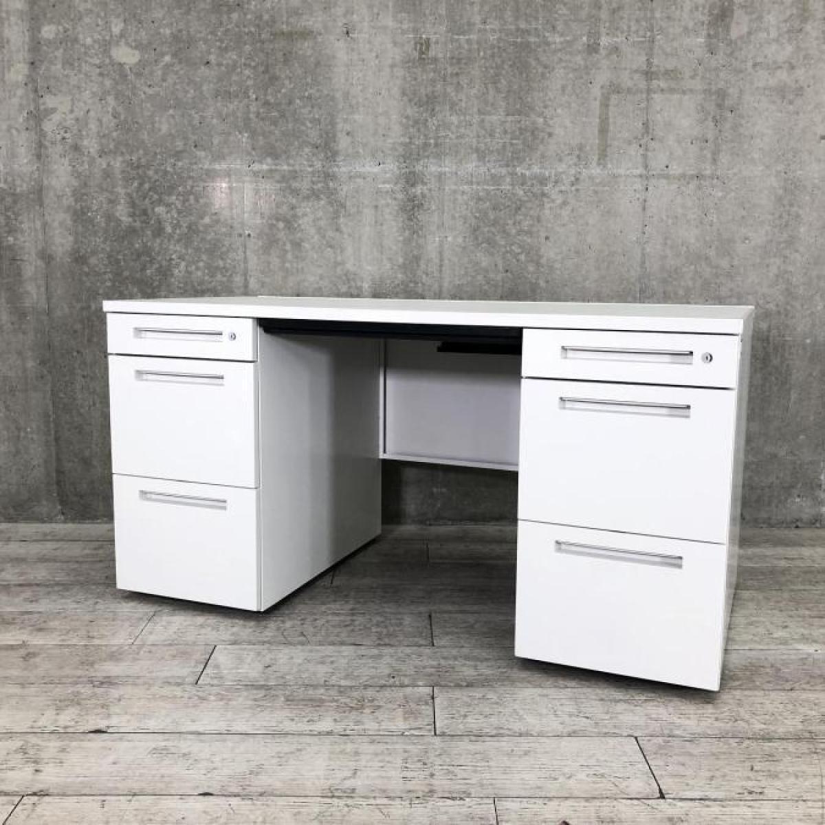 【定価約20万円】【あらゆる空間に調和するシンプルデザイン！両袖付きで収納量抜群！上長席にもおすすめ】■イトーキ（ITOKI）製　CZRシリーズ　両袖机　幅1400㎜　■ホワイト　■シリンダー錠
                        CZRデスク
                                    中古
            