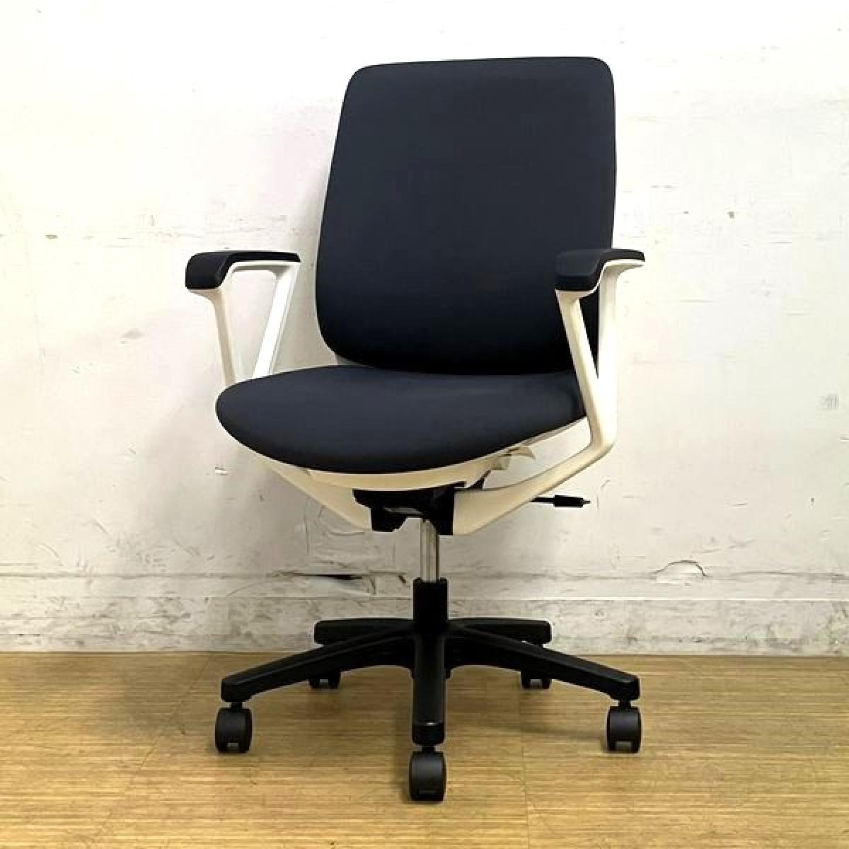 中古】トルテR KZ-230GB-W9W2 イトーキ/ITOKI 肘付ハイバック