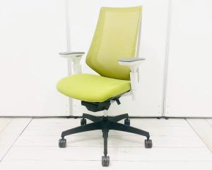 充実の高機能チェア！体にフィットする背もたれ機構と可動性の高い肘が使い勝手抜群！活気づく明るいグリーンカラー！ 
■コクヨ/デュオラ（Duora）/ライトオリーブ【2506】弊社使用欄【A01020318】