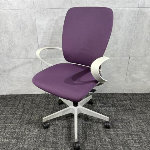 【中古】フルゴ  イトーキ（ITOKI） 肘付ハイバックチェア