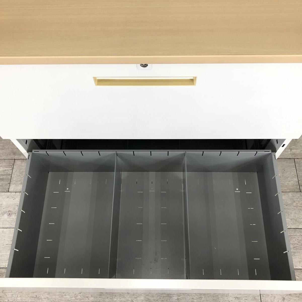 ゆう★全品値下げ中さん専用 a.flat ルーバー　キャビネット Amazon | 日東工業 【OE-A】屋外用自立制御盤キャビネット 屋根
