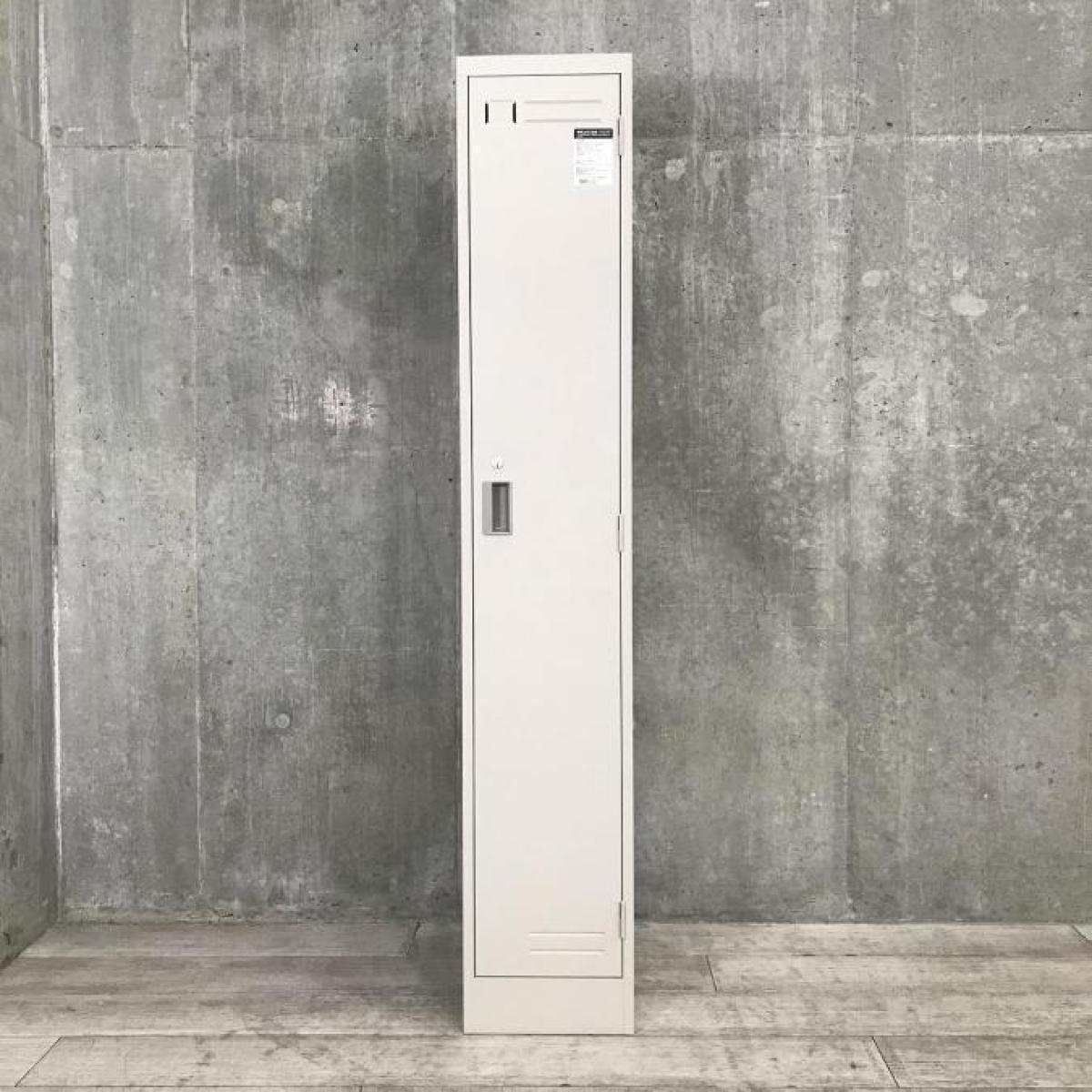 コクヨ　LKロッカー コクヨ LKロッカー ホワイトタイプ 4人用ロッカー シリンダー錠