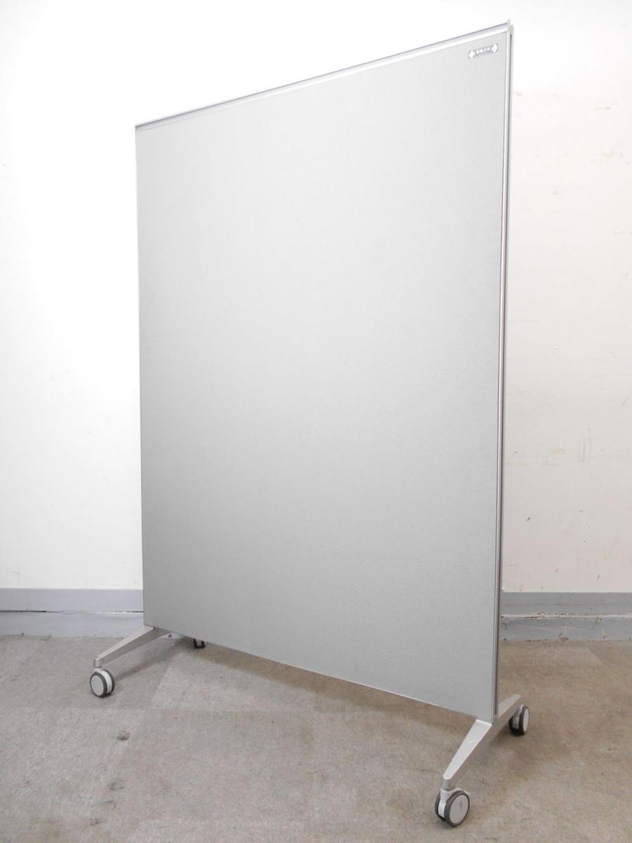 国内メーカーオカムラ製のパーテーション入荷！キャスター付！※クリーニングでは落ち切らない汚れが御座います。
                        その他シリーズ
                                    中古
            