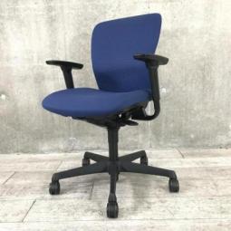 【肘付ハイバック！】オカムラ スラートチェア　可動肘　ハイバック　事務　オフィスチェア　中古チェア　中古　【これぞオフィスチェア！】