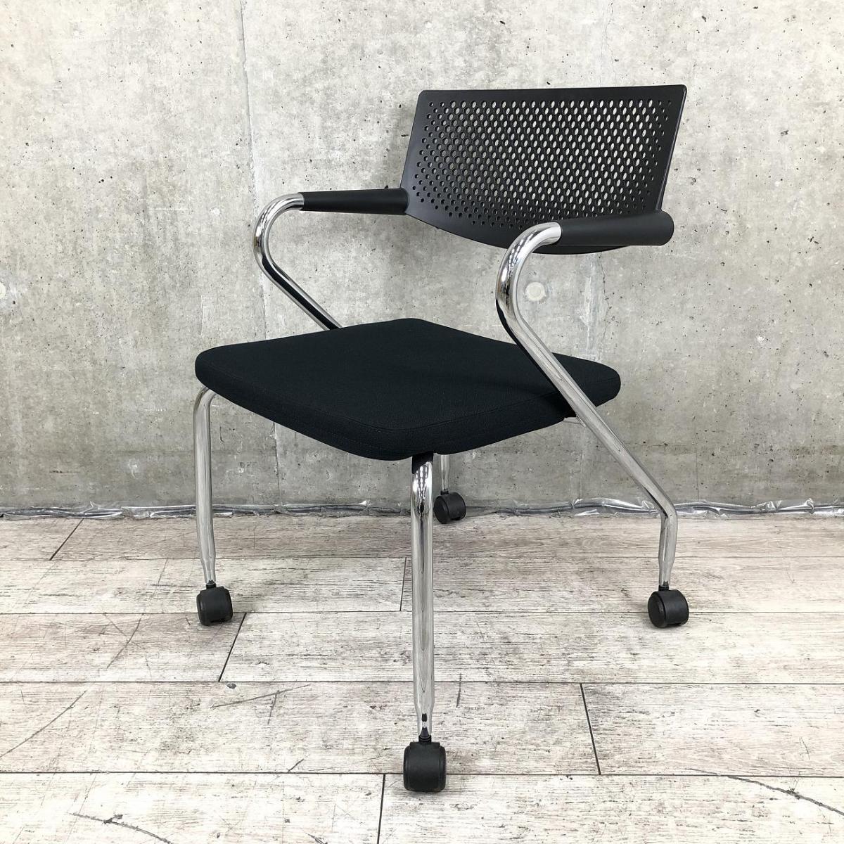 【中古 S(美品)】Visaroll 2(ビザロール2) ミーティングチェア / ホワイト×ブラック　ヴィトラ 中古】ビザロール2 vitra/ヴィトラ ミーティングチェア 534192