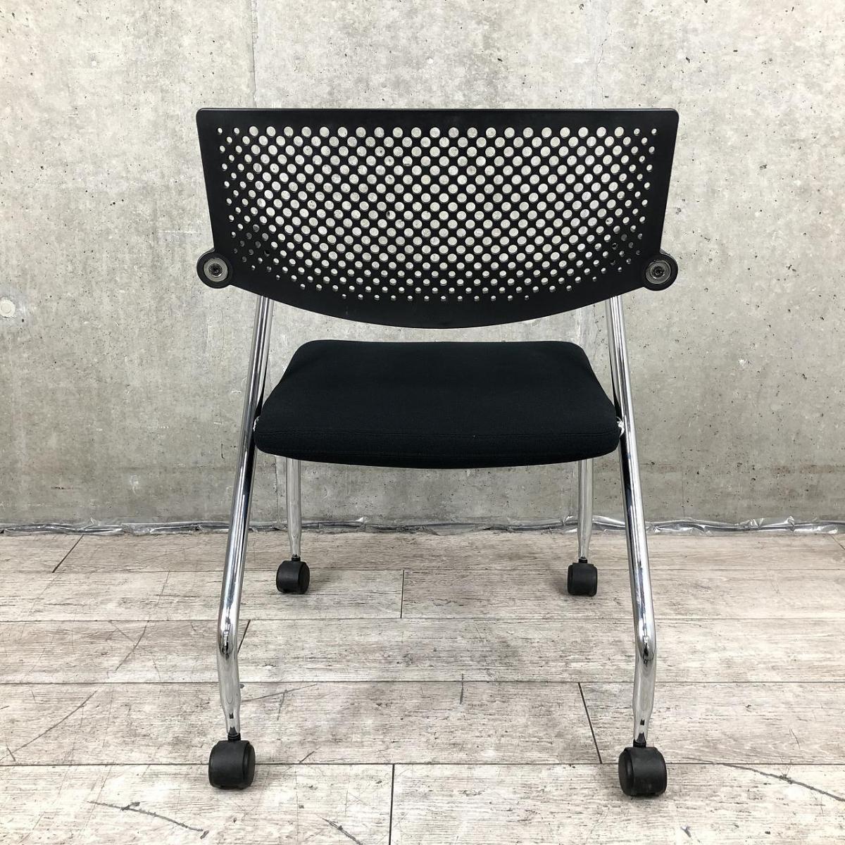 【中古 S(美品)】Visaroll 2(ビザロール2) ミーティングチェア / ホワイト×ブラック　ヴィトラ 中古 S(美品)】ヴィトラ Visaroll 2(ビザロール2) ミーティング