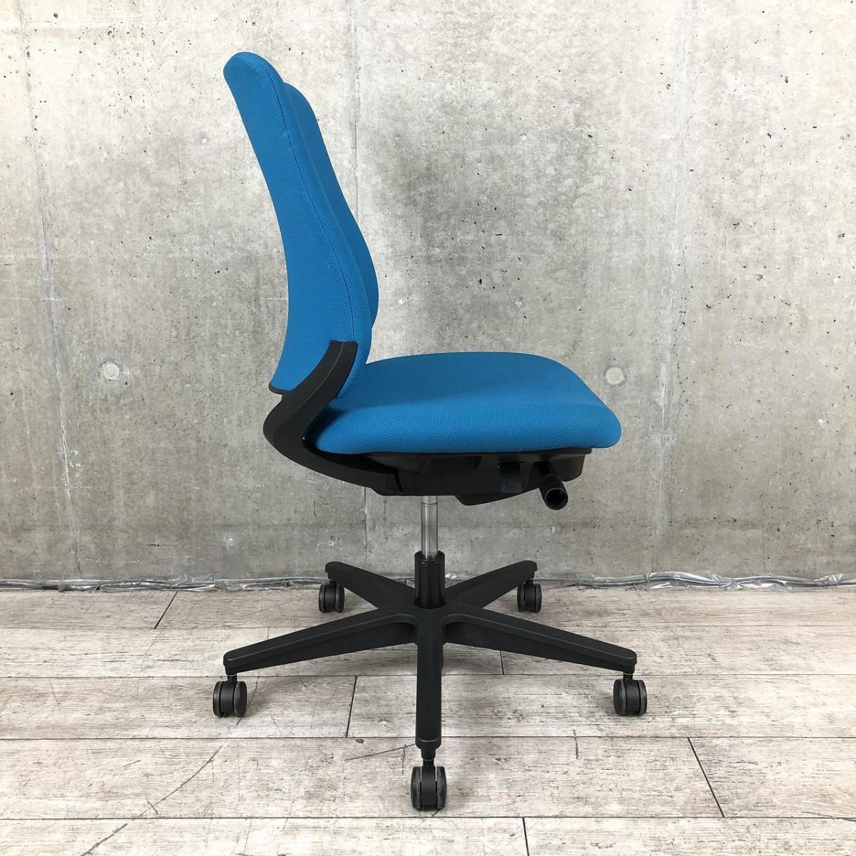 中古】ミトラ2 C04S-10C-BK1 コクヨ/KOKUYO 肘無ローバック