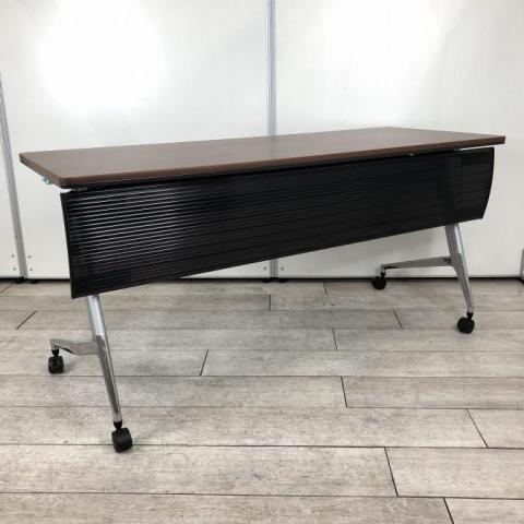【中古】レガーレ  ウチダ（UCHIDA) スタックテーブル(長机/折りたたみ/会議用)
