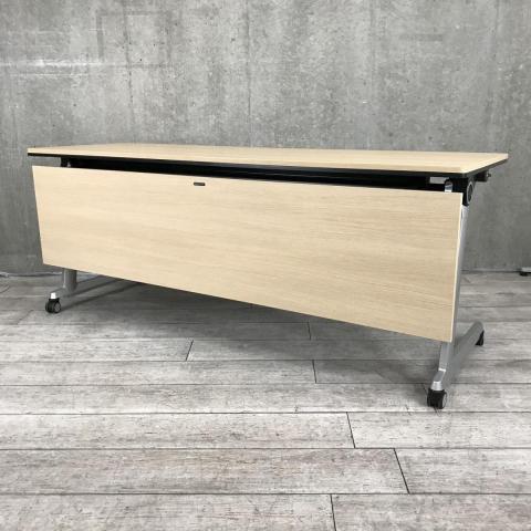 オカムラ 会議テーブル 幅180cm スタックテーブル 長机 折りたたみデスク デスク ミーティングテーブル 札幌 厚別店 オカムラ（okamura） スタックテーブル(長机/折りたたみ/会議用