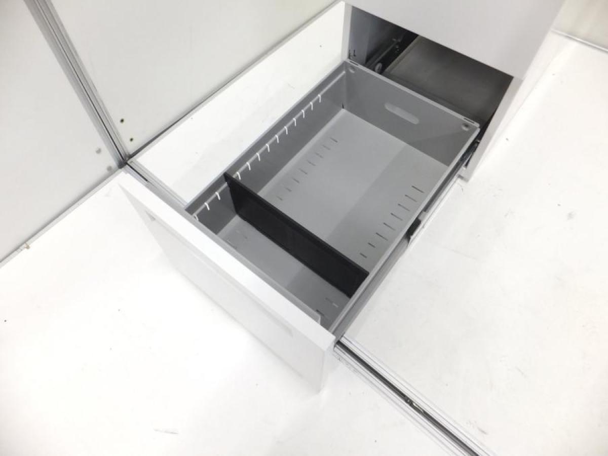 【在庫処分・未使用品】ウチダ STワゴン スリムワゴン シリンダー錠タイプ エスティー3段スリムワゴン ダイヤル錠タイプ 幅296 奥行585 高